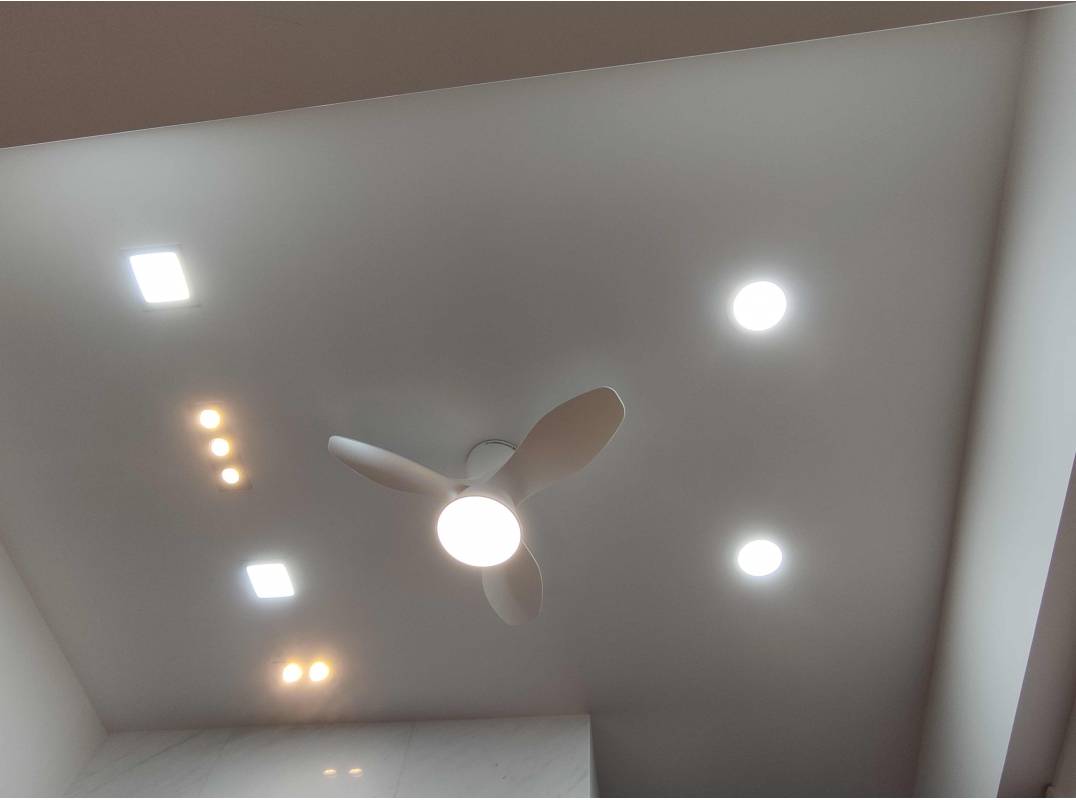 AllBreeze™ Compact Ceiling Fan